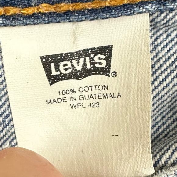 Vintage Y2K Levi's 501 Button Fly Denim Distressed Cut Off Shorts Size 30 - Picture 7 of 7